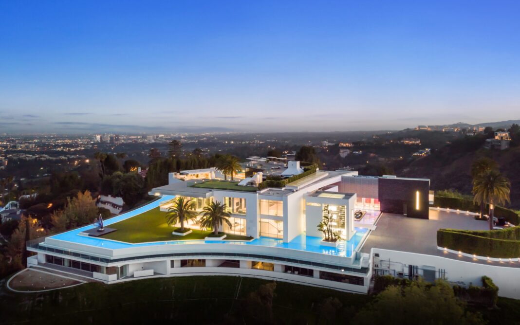 america’s-most-expensive-home-—-the-one-— heads-to-auction-monday