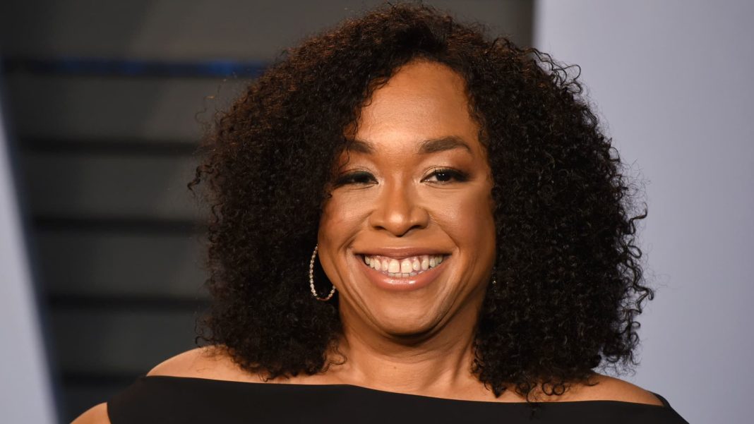 shonda-rhimes-is-among-the-creators-unhappy-with-netflix’s-mid-video-ads,-sources-say