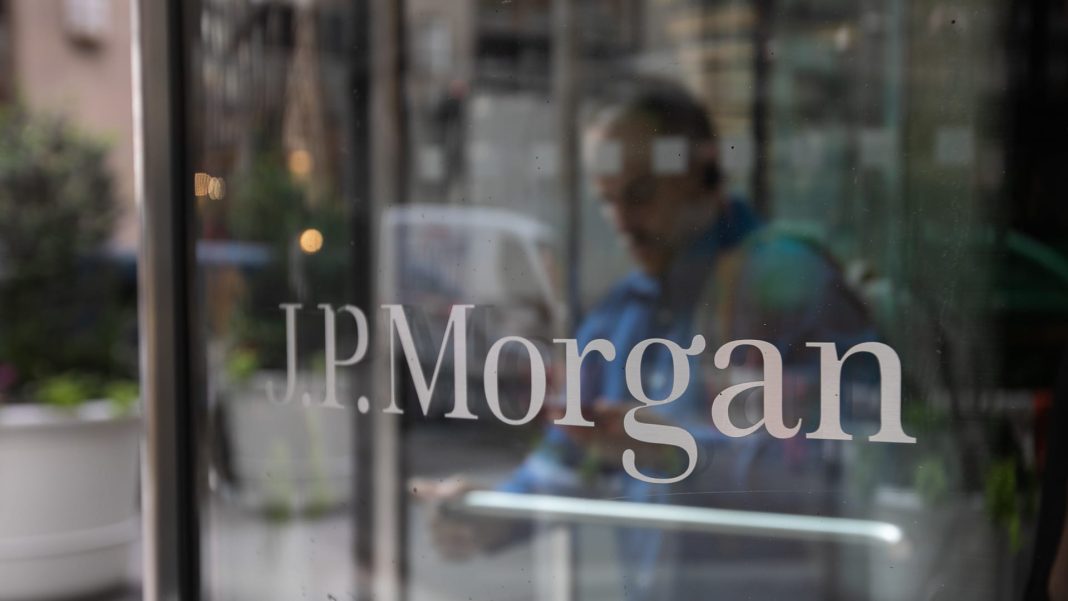 jpmorgan-says-one-of-its-‘most-confident’-calls-for-next-year-will-work-for-soft-or-hard-landing